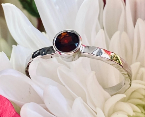 14K White Gold, 4mm Garnet Ring