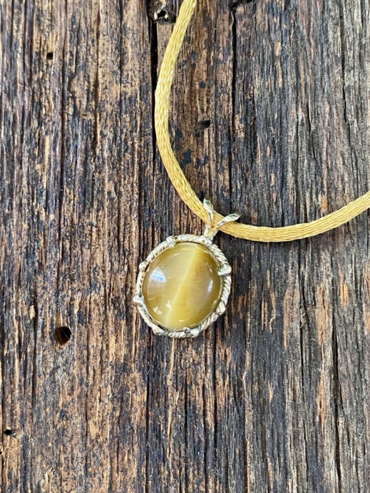 Jewelry by Tim and Friends – 14K Yellow Gold 12x4 Tigers Eye Pendant