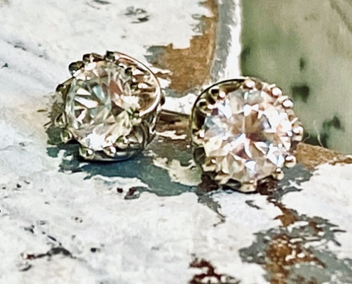 14K White Gold 5mm White Zircon Stud Earrings